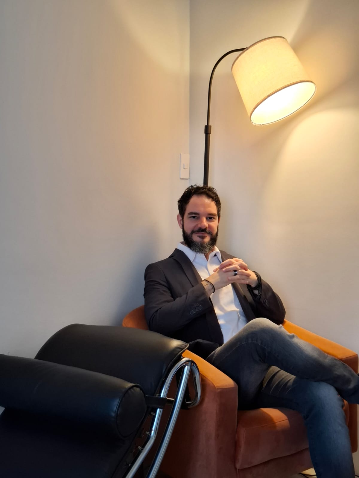 Luiz Gustavo Amadei — Psicólogo e Psicanalista